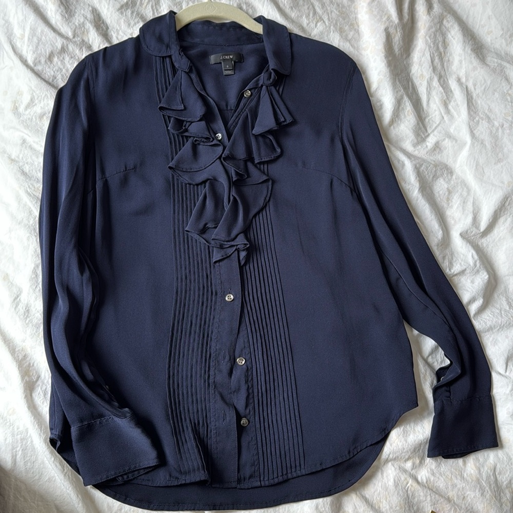 J crew silk top, navy sz 0 fits like a 2